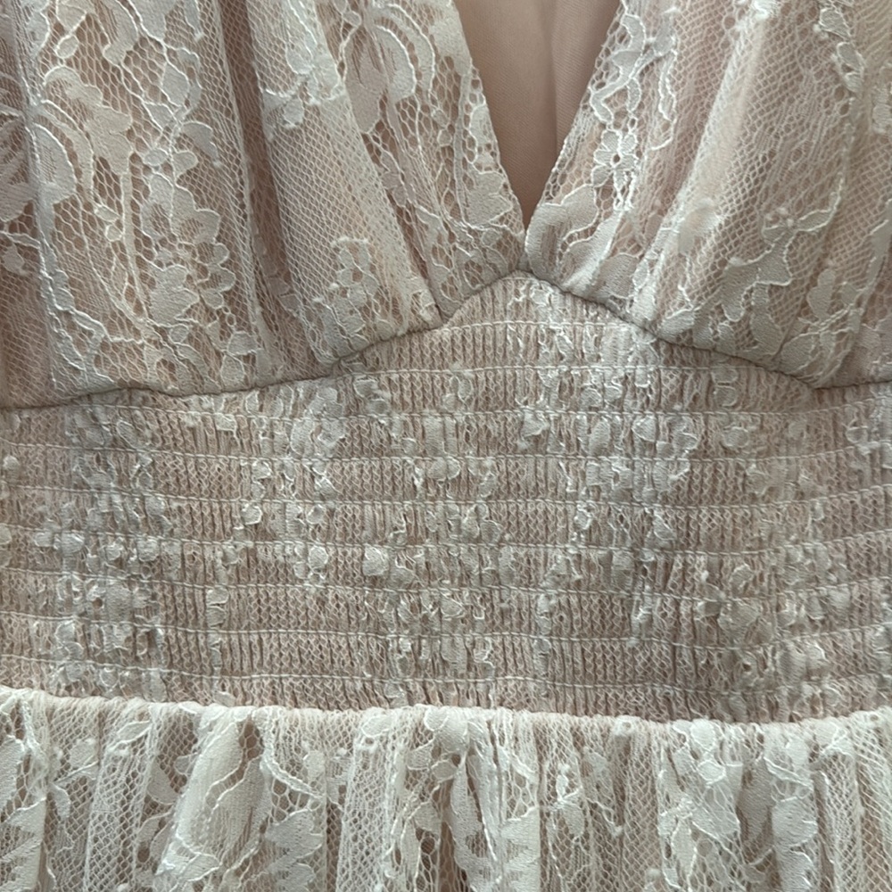 Final Price NWTBaltic Born Elaina Lace Off White Midi Dress Ladies Small - Picture 11 of 11